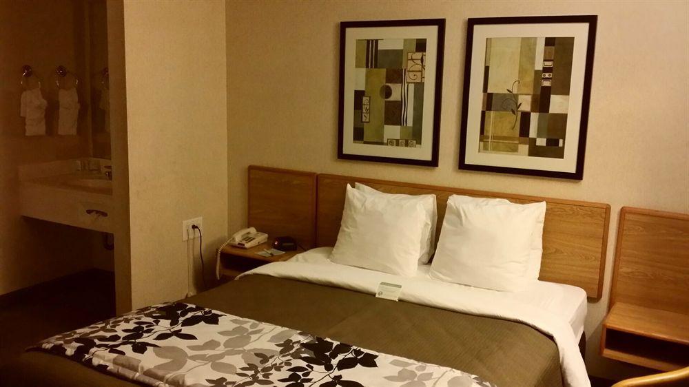 Sleep Inn At Greenville Convention Center Zewnętrze zdjęcie